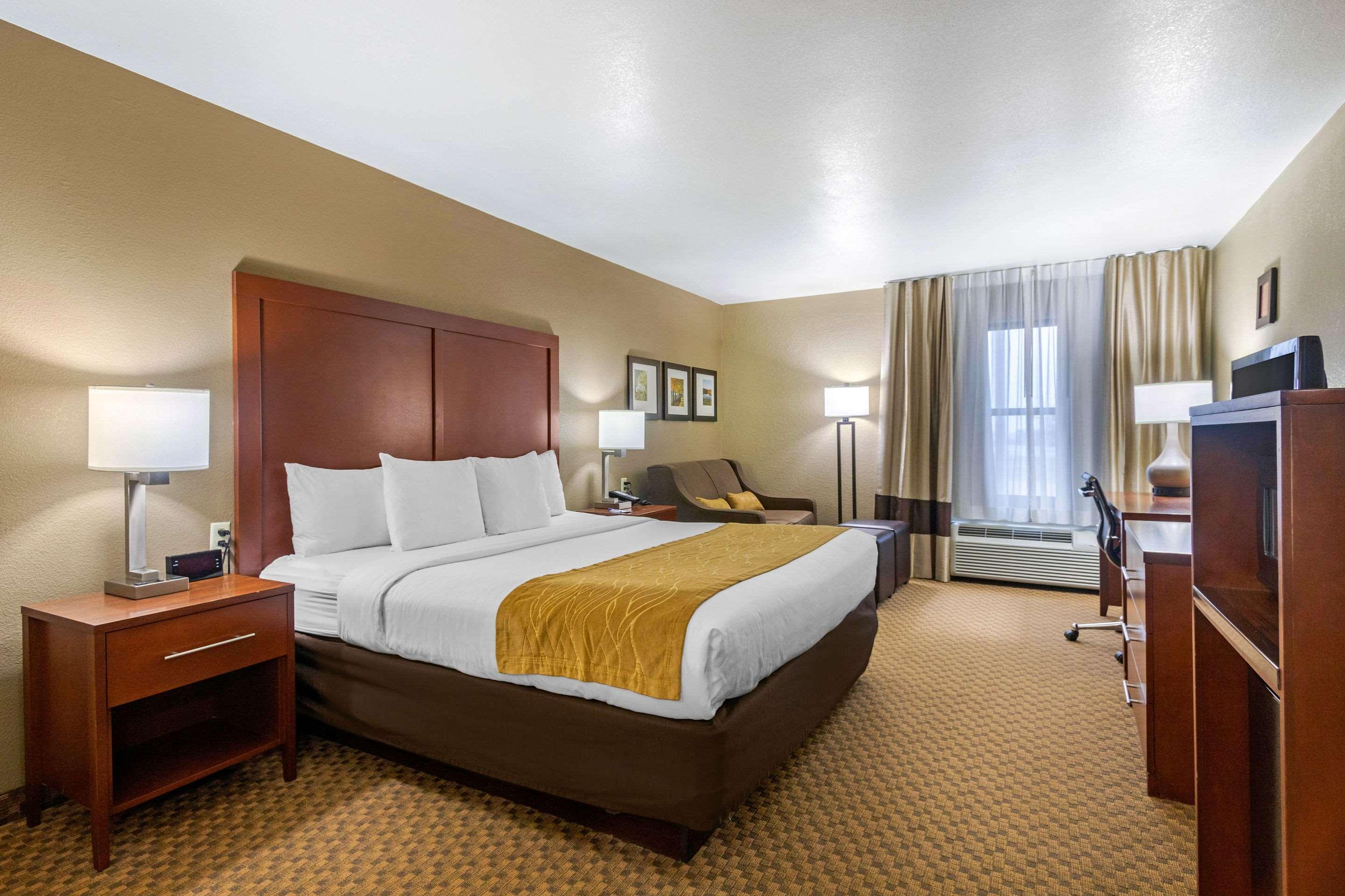 Comfort Inn & Suites Springfield I-44 Екстер'єр фото