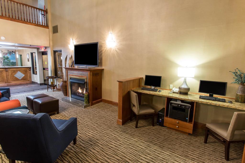 Comfort Inn & Suites Springfield I-44 Екстер'єр фото