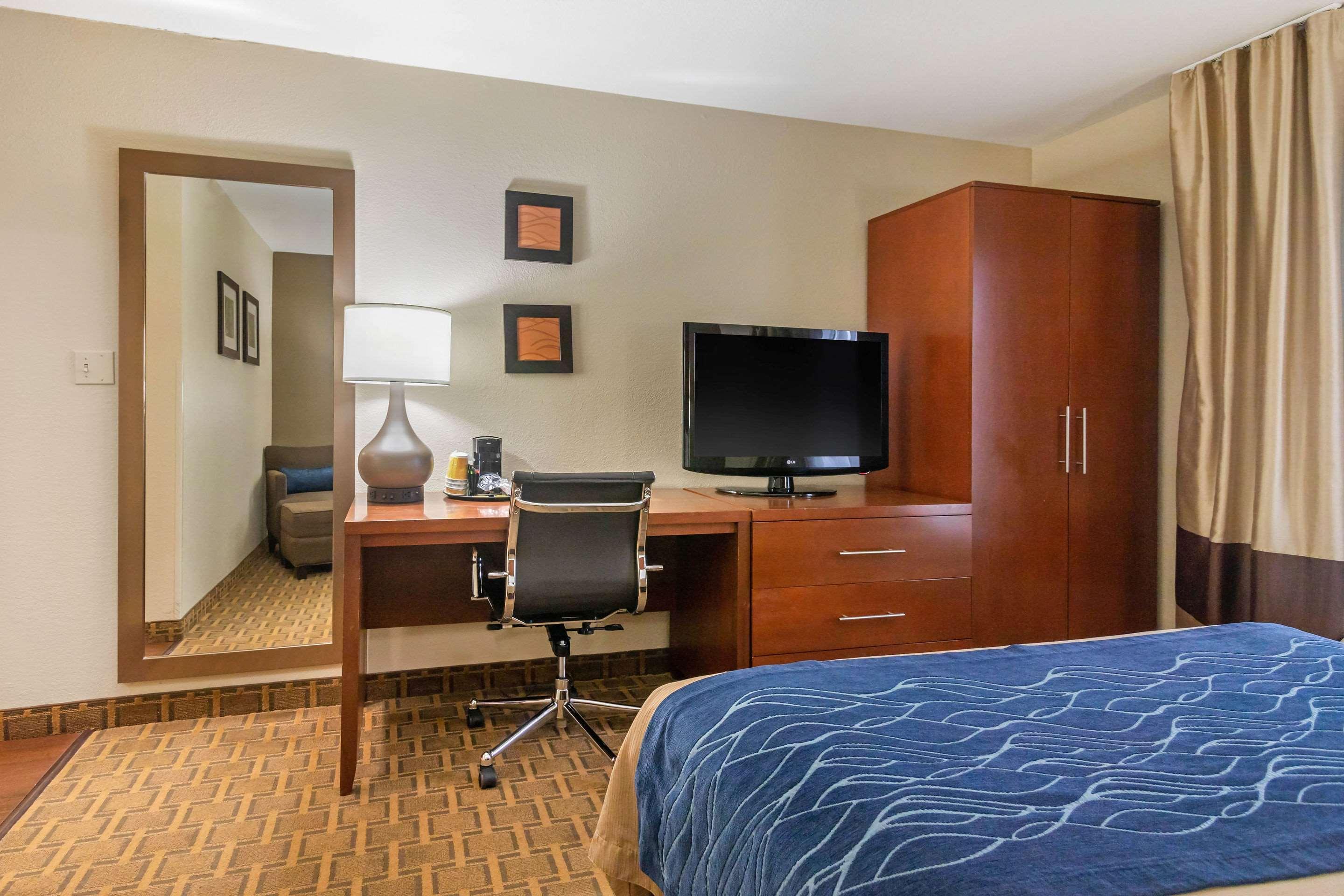 Comfort Inn & Suites Springfield I-44 Екстер'єр фото