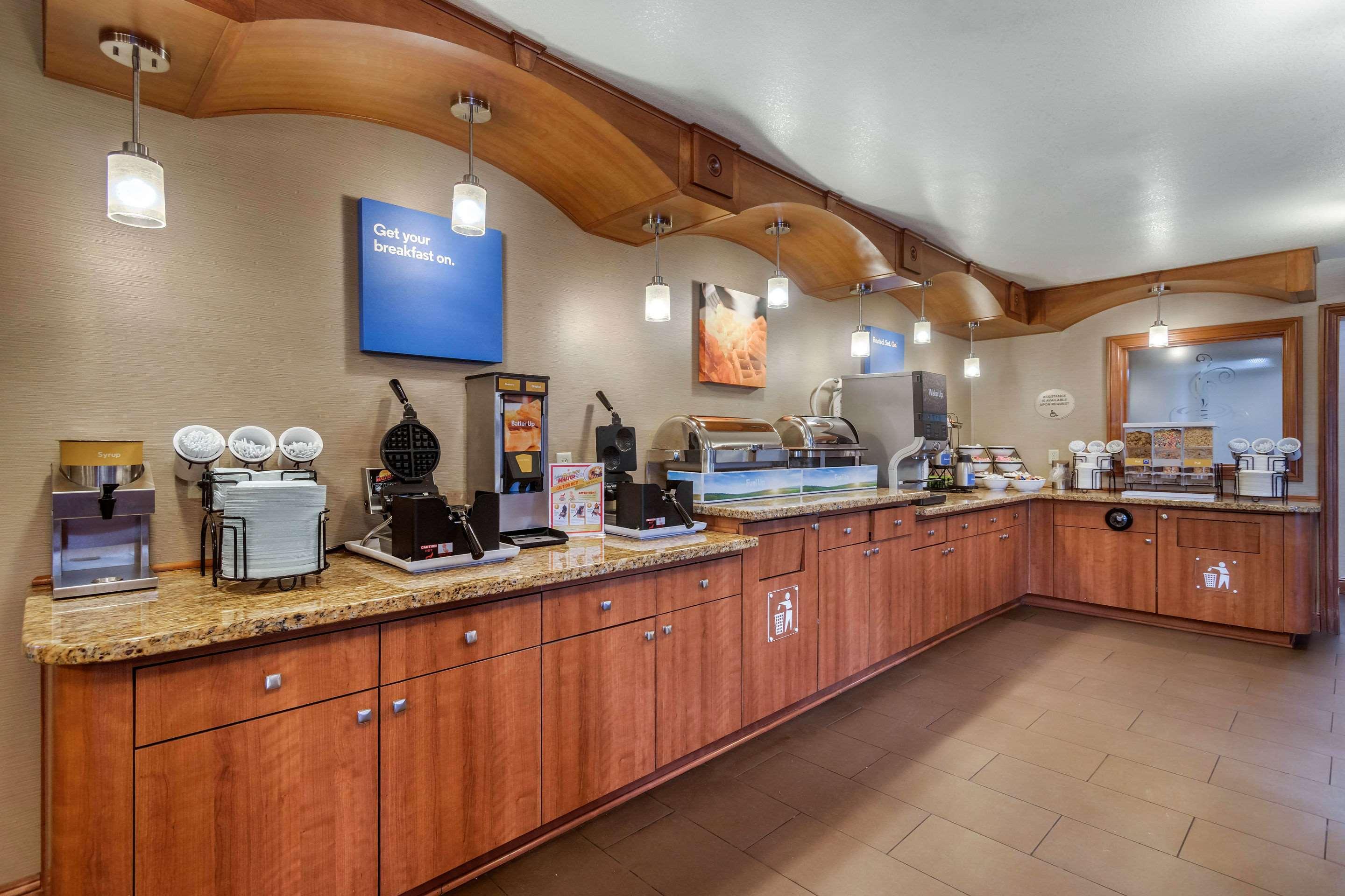 Comfort Inn & Suites Springfield I-44 Екстер'єр фото