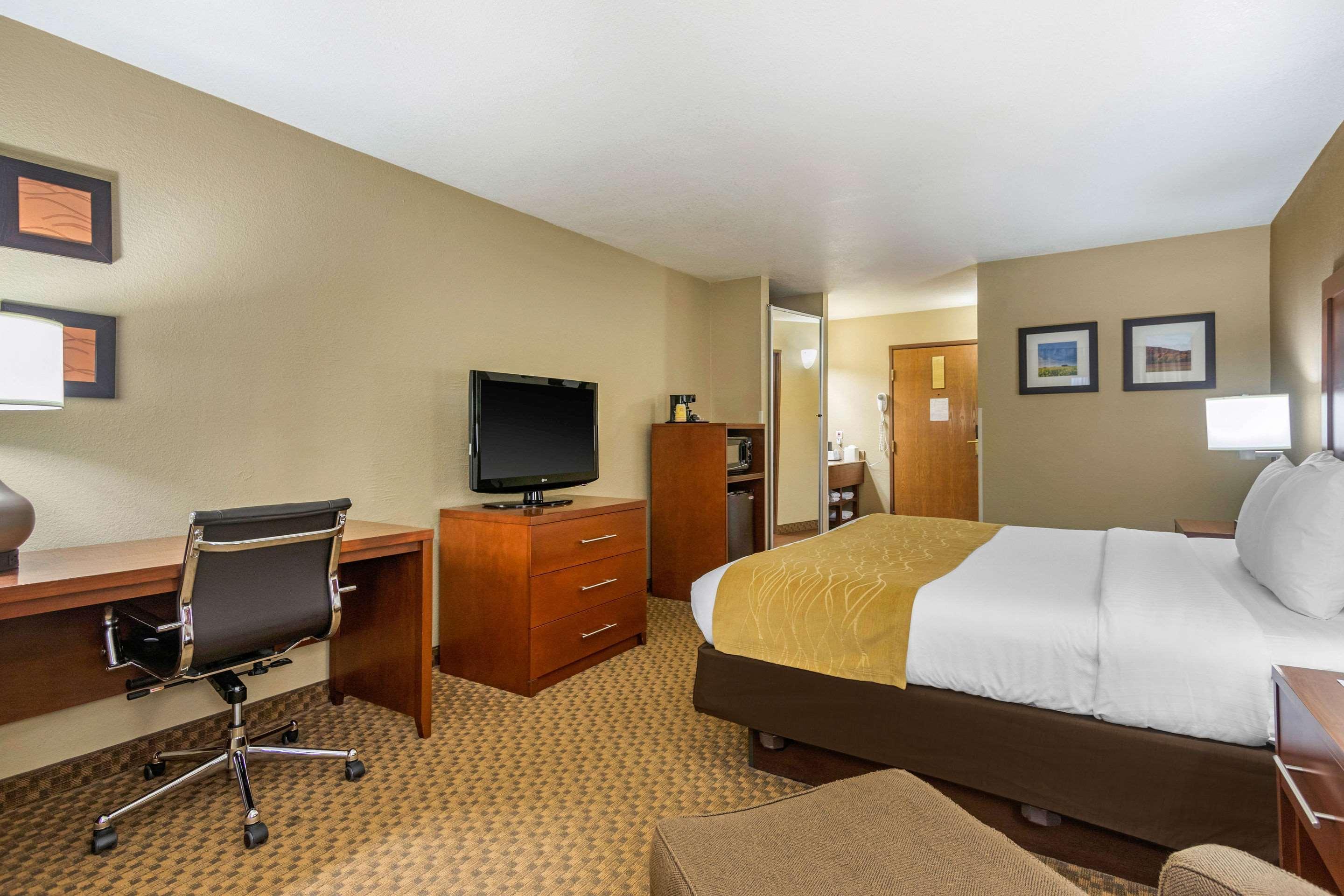 Comfort Inn & Suites Springfield I-44 Екстер'єр фото