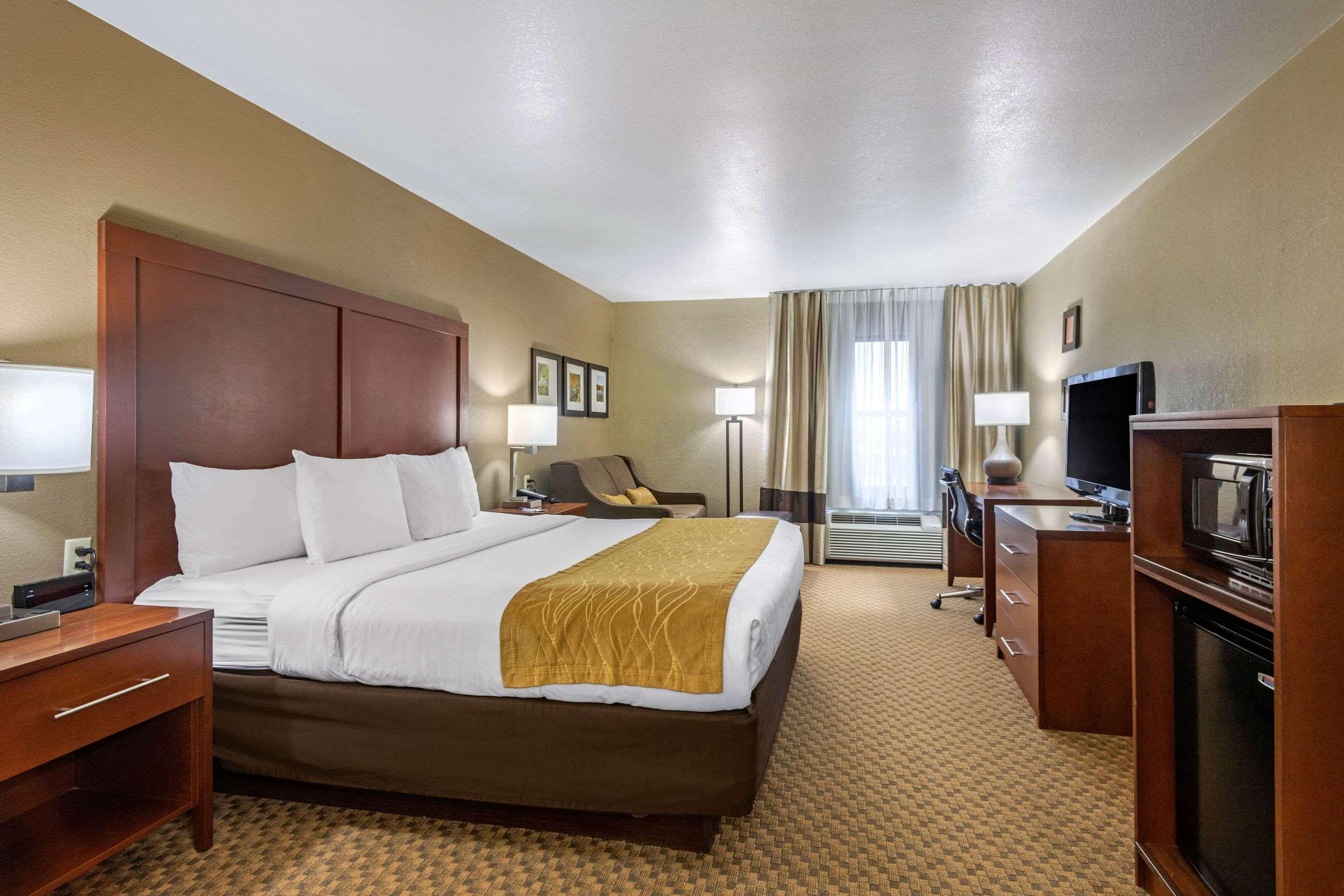 Comfort Inn & Suites Springfield I-44 Екстер'єр фото