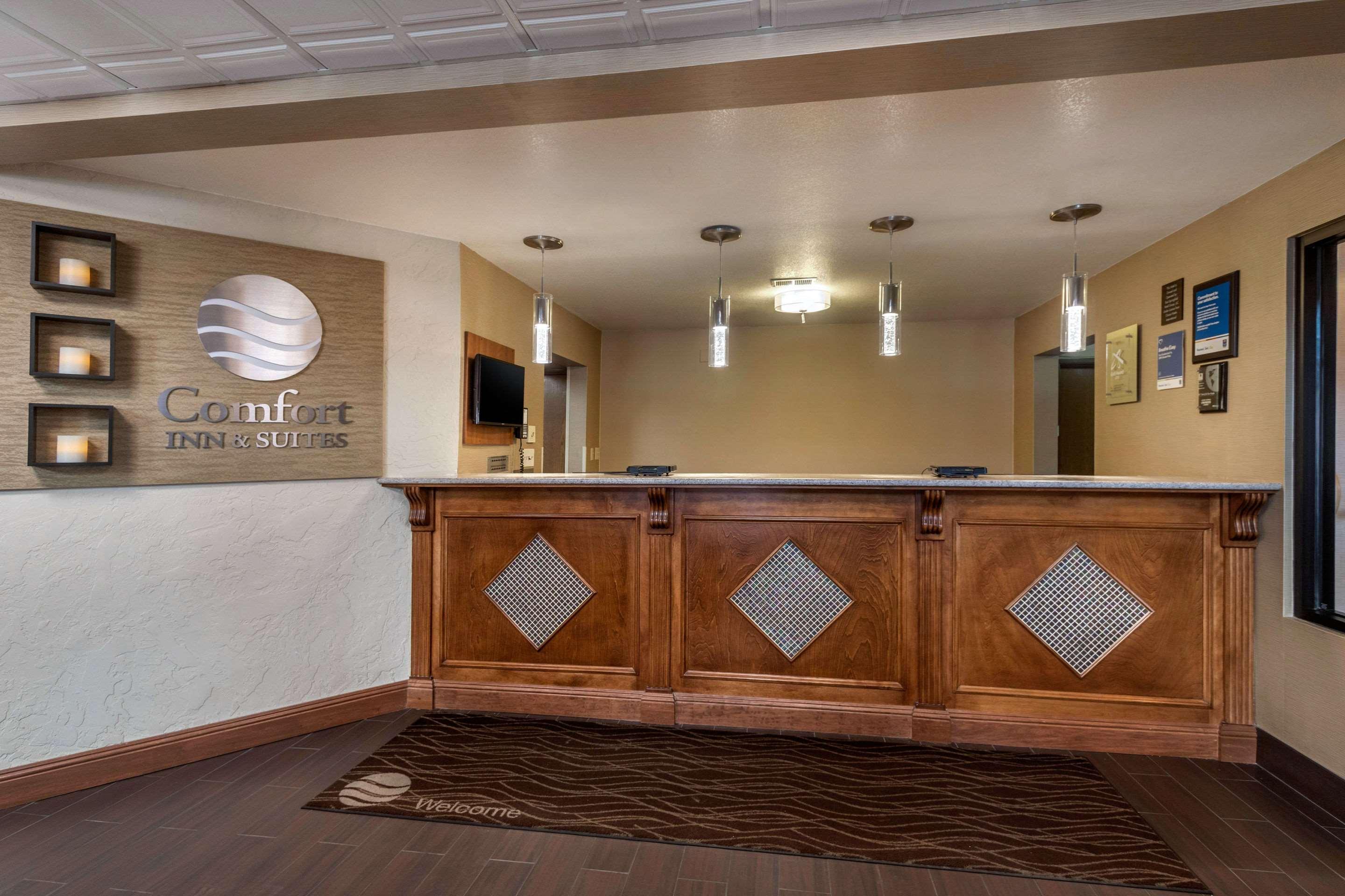 Comfort Inn & Suites Springfield I-44 Екстер'єр фото