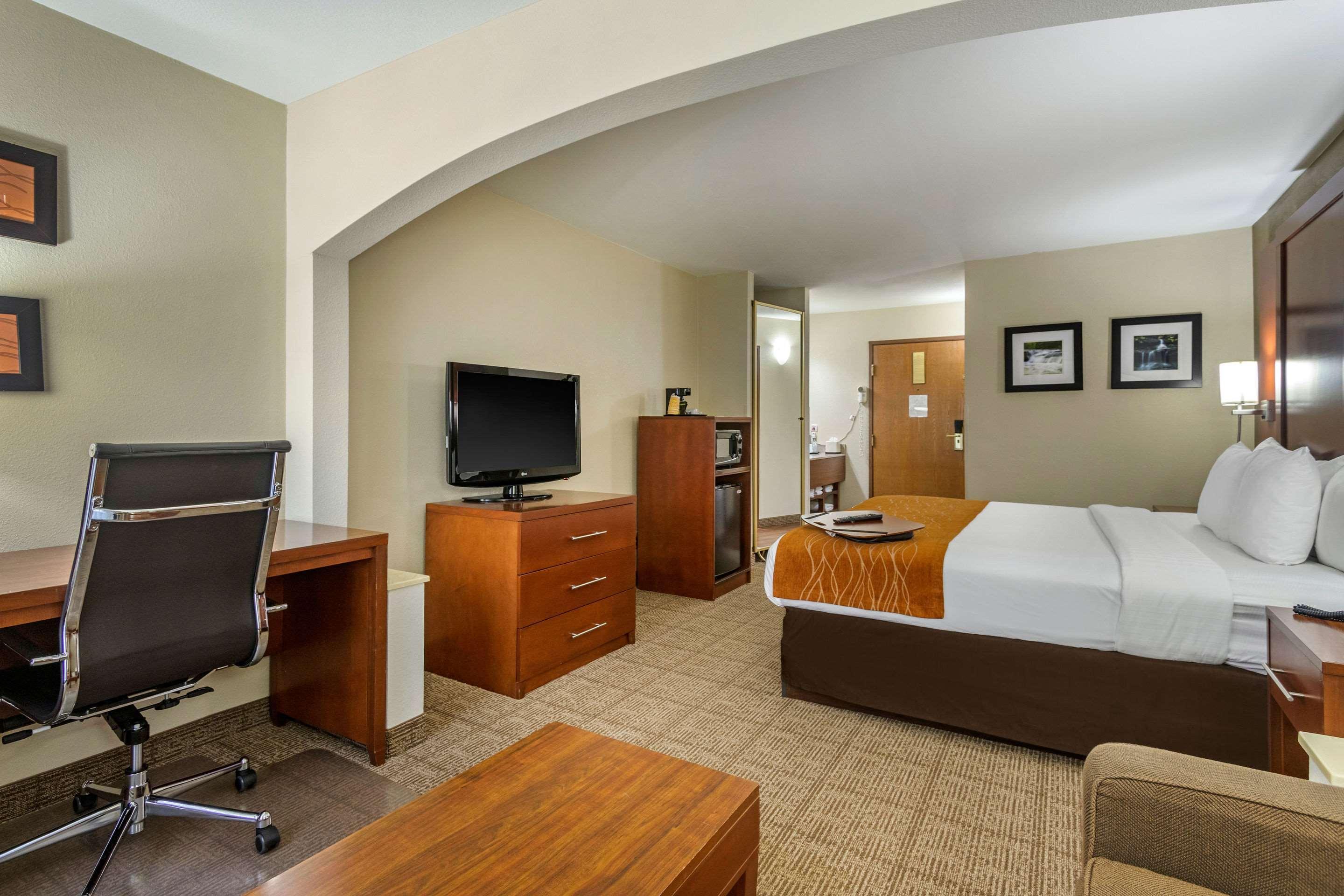 Comfort Inn & Suites Springfield I-44 Екстер'єр фото