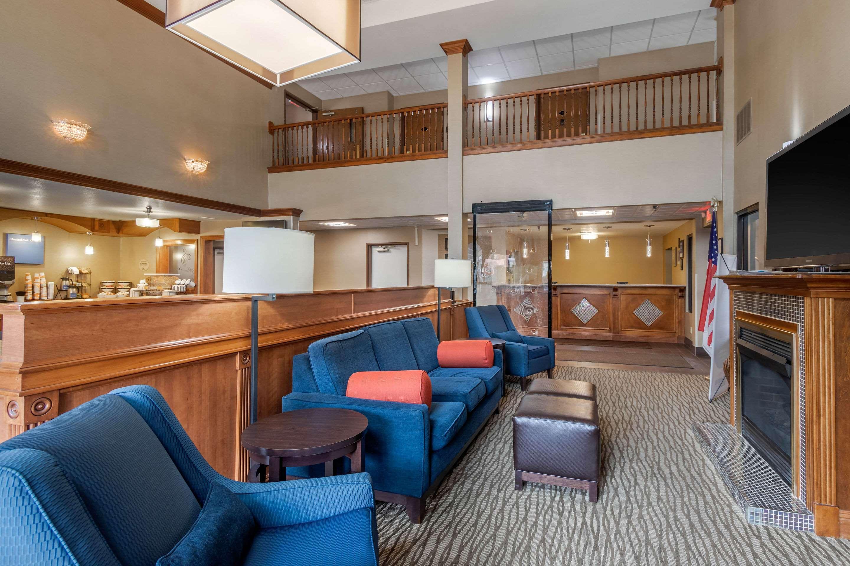 Comfort Inn & Suites Springfield I-44 Екстер'єр фото