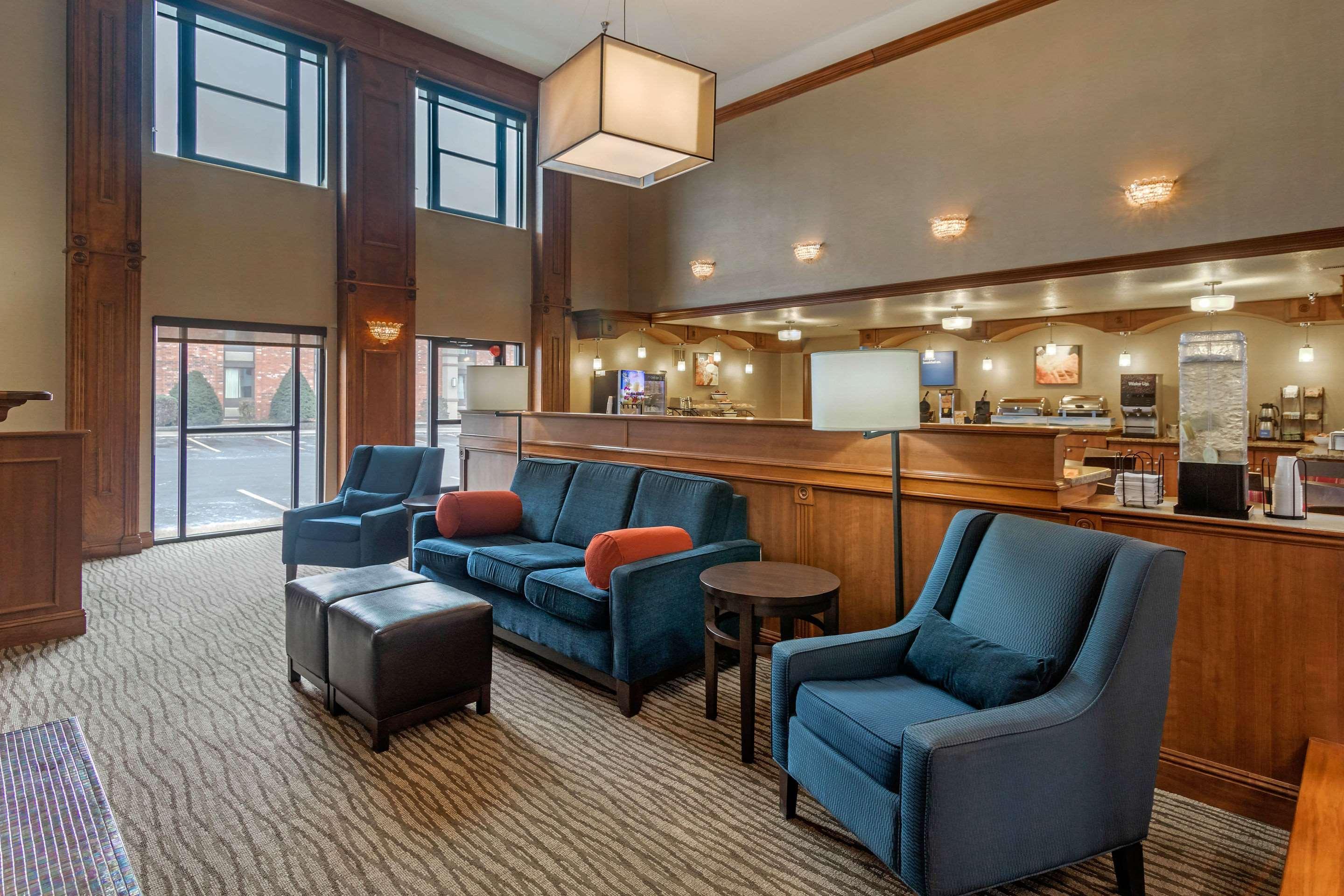Comfort Inn & Suites Springfield I-44 Екстер'єр фото