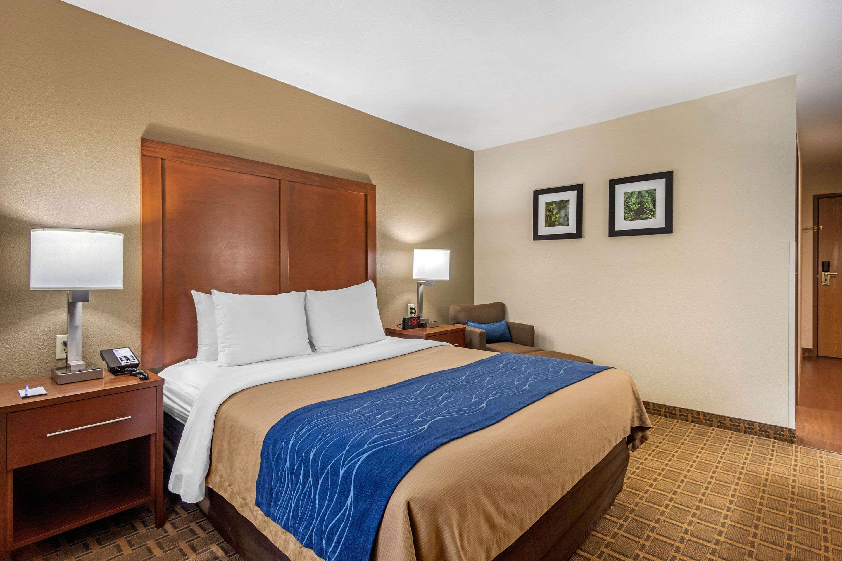 Comfort Inn & Suites Springfield I-44 Екстер'єр фото